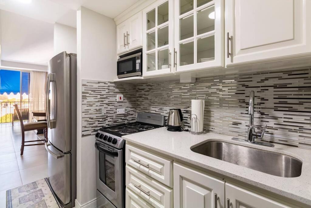 City Edge La Vie Kingston Esterno foto